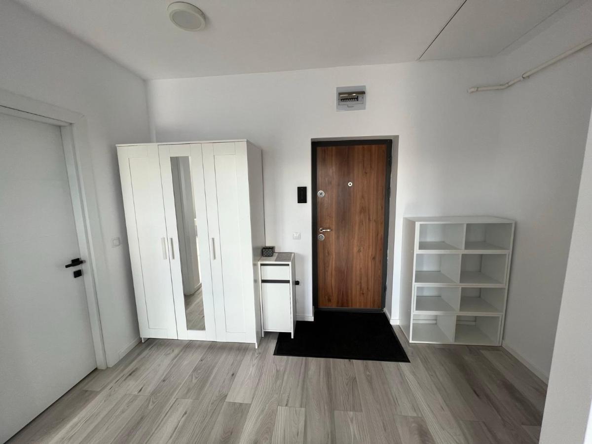 Arini Cozy Corner Apartment Selimbar Exterior photo